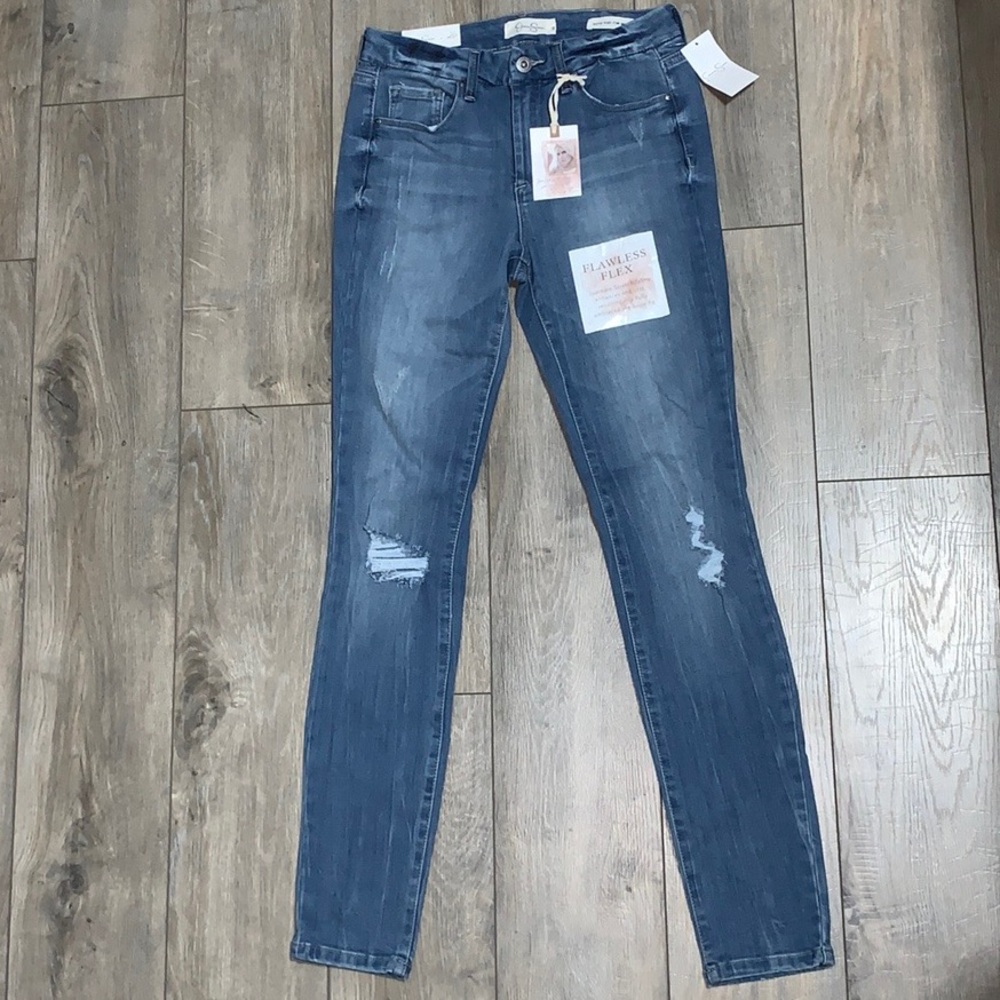SOLD NWT Jessica Simpson Aurora Distressed Skinny Jeans